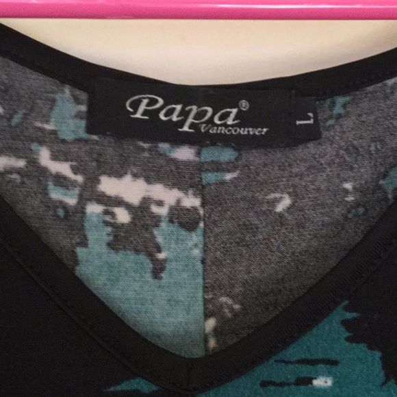 Lovely sleeveless blouse, Stretchy Material - Picture 2 of 2